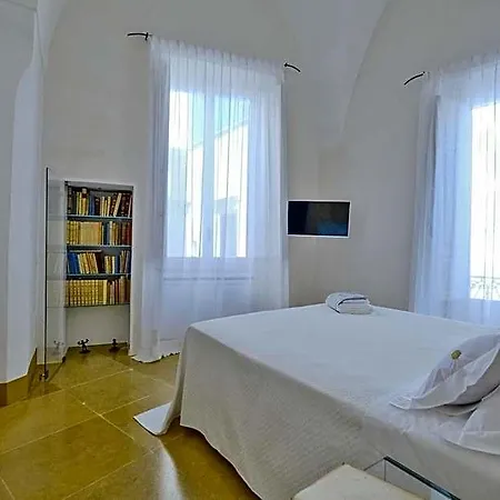 Pascaraymondo Palace Отель 3*