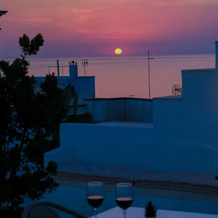 Pascaraymondo Palace