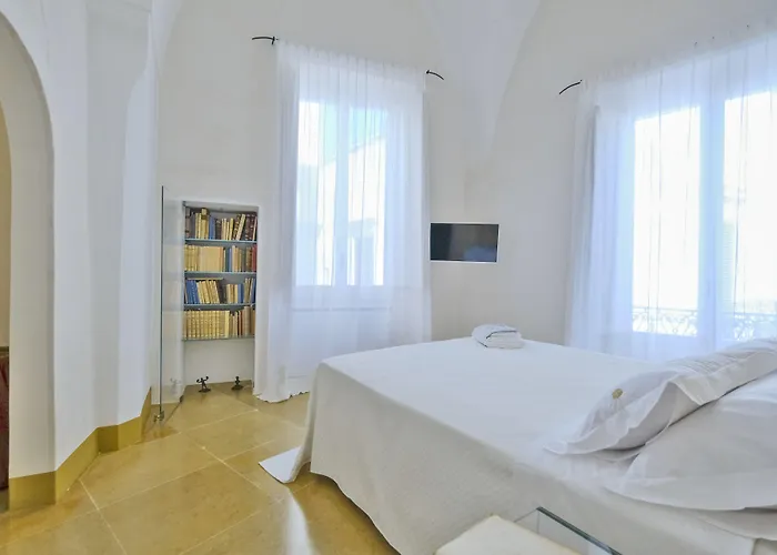 Pascaraymondo Palace Hotel 3*