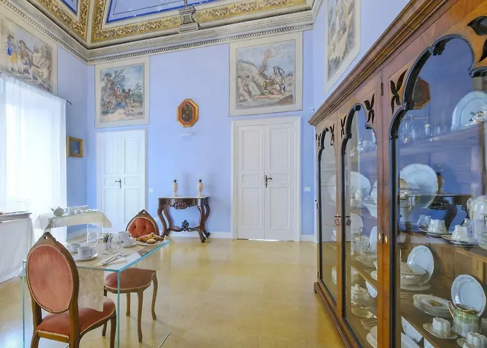 Pascaraymondo Palace