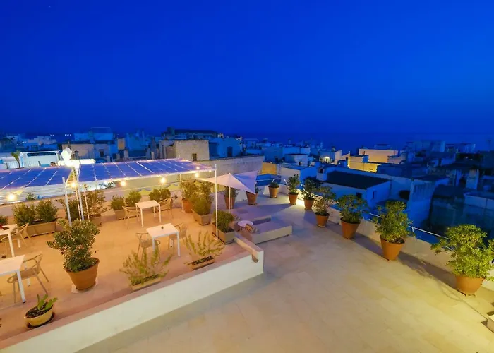 Pascaraymondo Palace